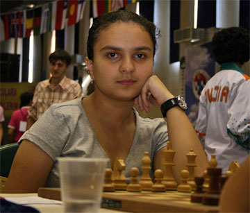 http://www.chessbase.com/news/2008/turkey/kazimova01.jpg