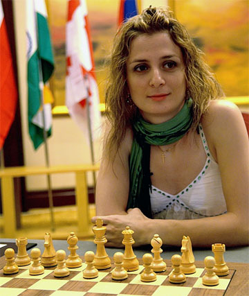 http://www.chessbase.com/news/2009/events/yinzhou05.jpg