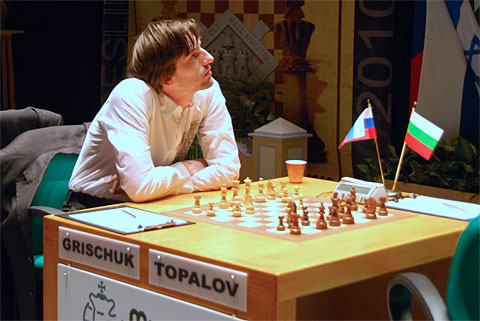 http://www.chessbase.com/news/2010/linares/grischuk02.jpg