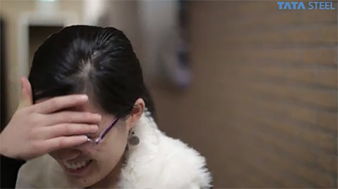 Hou Yifan's expression after learning that 57...a2 was a +9 in the computer evaluation. Photo by tatasteelchess.com.